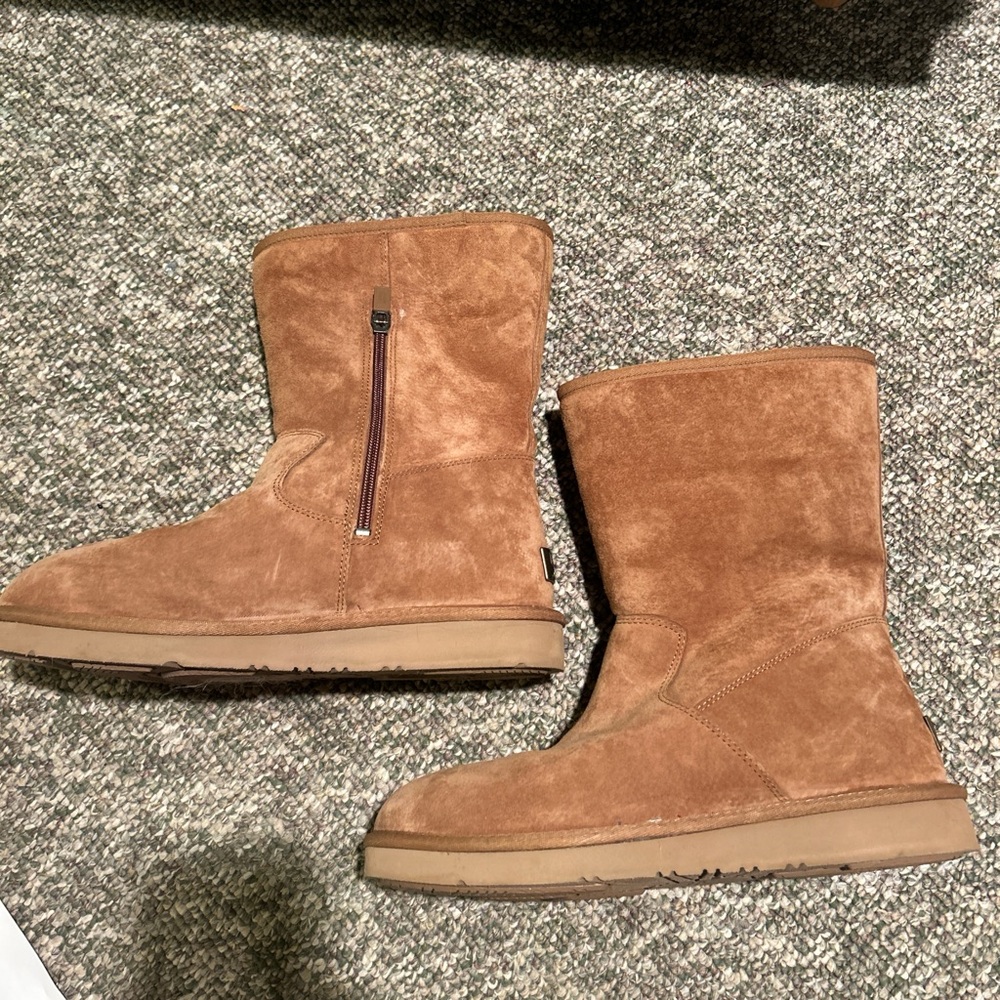 Brown Suede Boots with Side Zipper